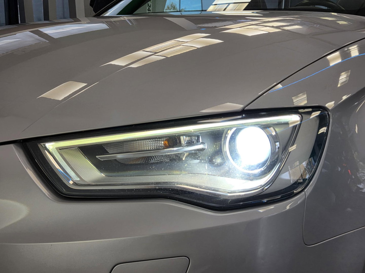 Audi A3 Cabriolet 1.4 TFSI CoD S Line Navi Leer Xenon 18'lmv Cruise Control