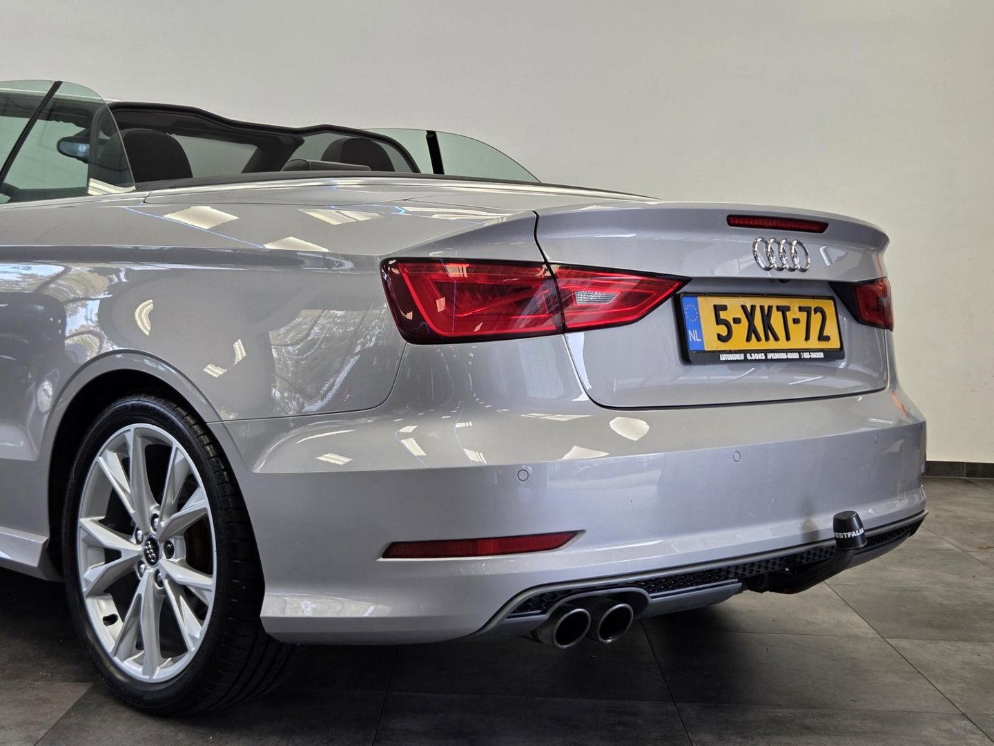 Audi A3 Cabriolet 1.4 TFSI CoD S Line Navi Leer Xenon 18'lmv Cruise Control