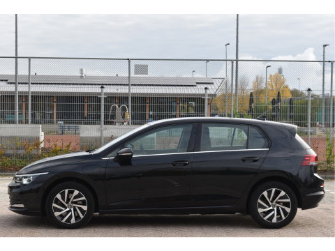 Volkswagen Golf 1.4 eHybrid Style 204 pk PHEV | NL-Auto | Elekt.stoel massage | Carplay | DAB | Standkachel | Adapt.CC | IQ-LED | NAP