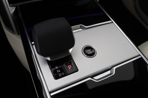 Land Rover Range Rover P460e Autobiography | Meridian Signature | Panoramadak | ClearSight | Massage+Ventilatie | Koelbox | 22 Inch