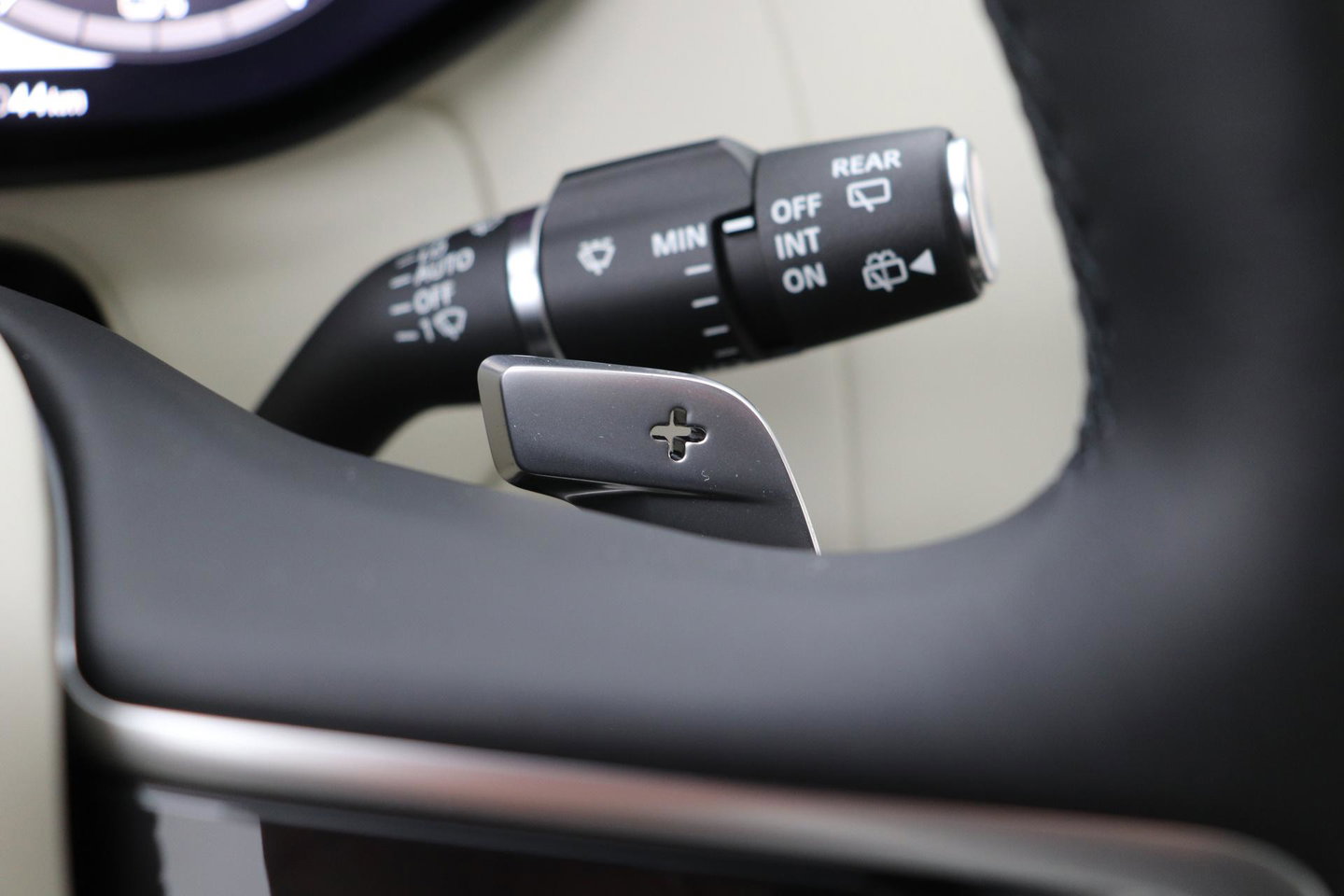Land Rover Range Rover P460e Autobiography | Meridian Signature | Panoramadak | ClearSight | Massage+Ventilatie | Koelbox | 22 Inch
