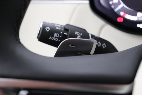 Land Rover Range Rover P460e Autobiography | Meridian Signature | Panoramadak | ClearSight | Massage+Ventilatie | Koelbox | 22 Inch