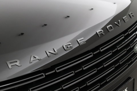 Land Rover Range Rover P460e Autobiography | Meridian Signature | Panoramadak | ClearSight | Massage+Ventilatie | Koelbox | 22 Inch