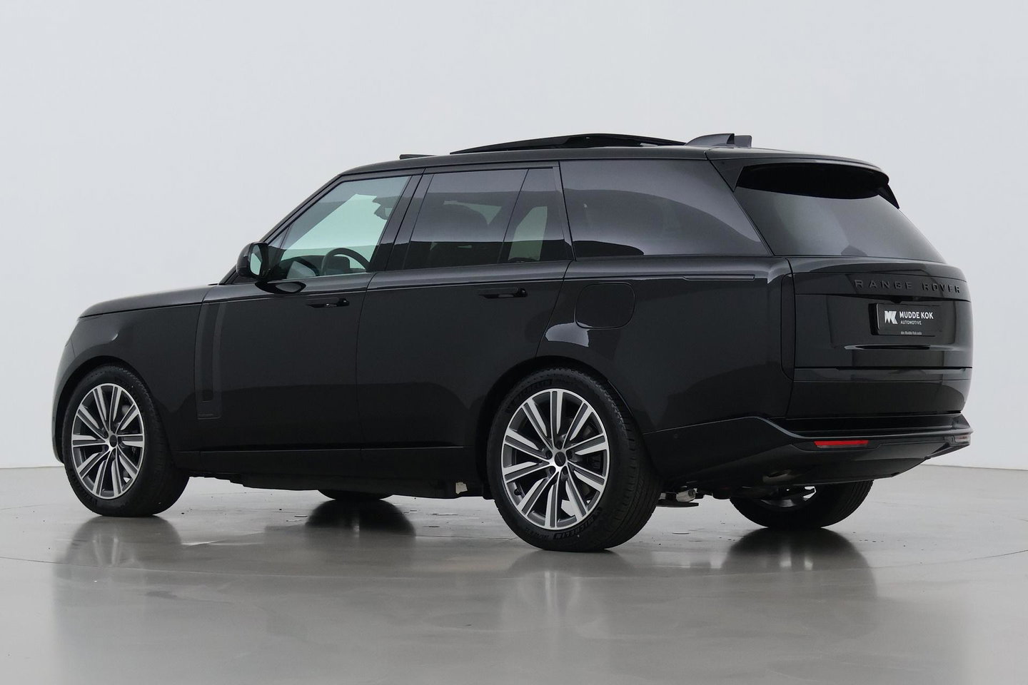 Land Rover Range Rover P460e Autobiography | Meridian Signature | Panoramadak | ClearSight | Massage+Ventilatie | Koelbox | 22 Inch