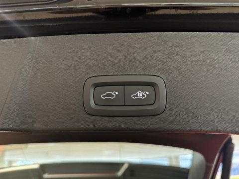 Volvo XC40 1.5 T4 Recharge van eerste eigenaar afkomstig
