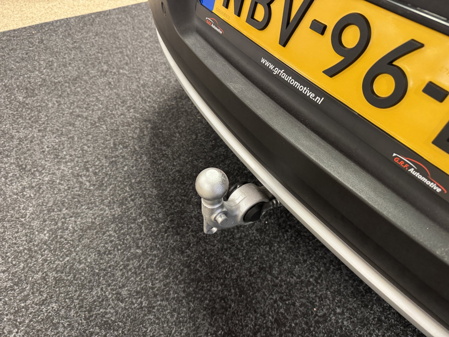 Volvo XC40 1.5 T4 Recharge van eerste eigenaar afkomstig