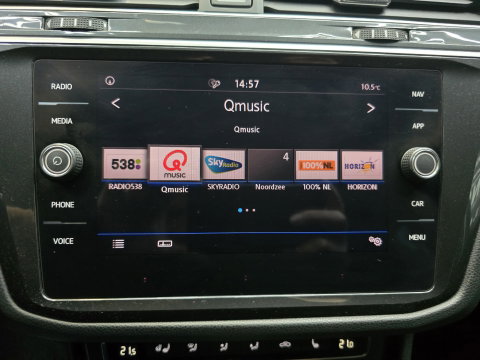 Volkswagen Tiguan 1.5 TSI ACT Highline Keyless LED Navi Camera Trekhaak Navi PDC LM