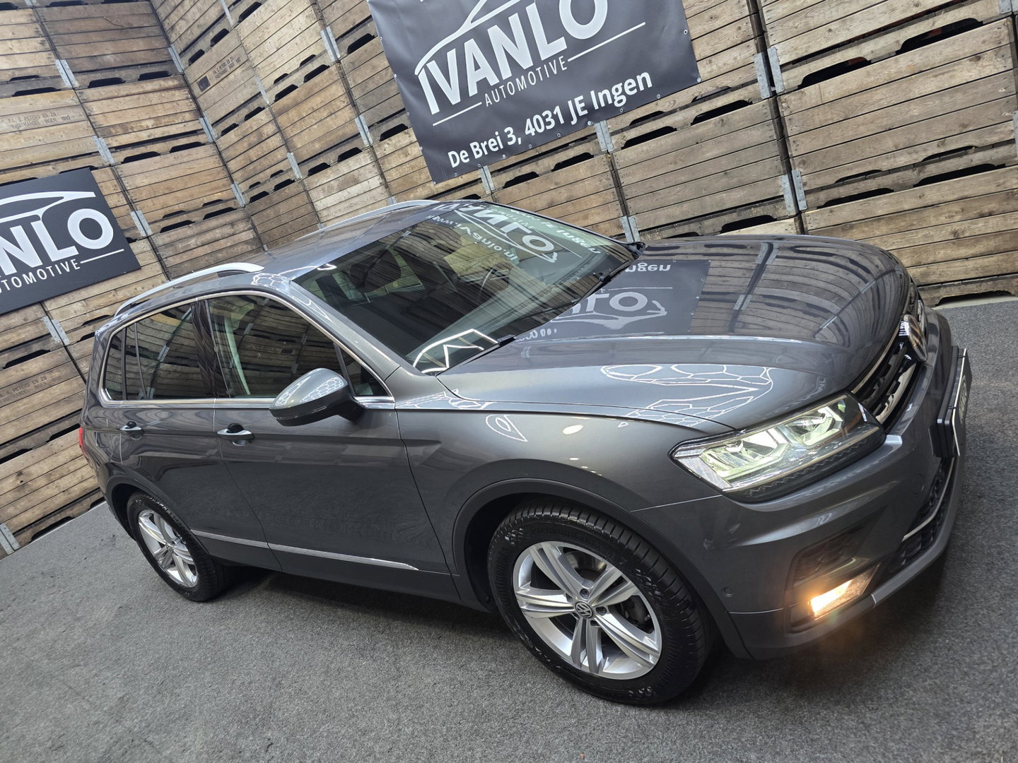 Volkswagen Tiguan 1.5 TSI ACT Highline Keyless LED Navi Camera Trekhaak Navi PDC LM