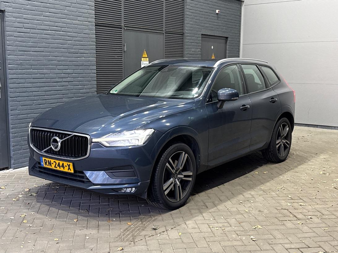 Volvo XC60 2.0 D4 AWD Momentum | Panoramadak | 360-camera | Trekhaak | BLIS | Head-Up