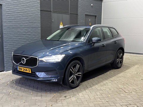 Volvo XC60 2.0 D4 AWD Momentum | Panoramadak | 360-camera | Trekhaak | BLIS | Head-Up