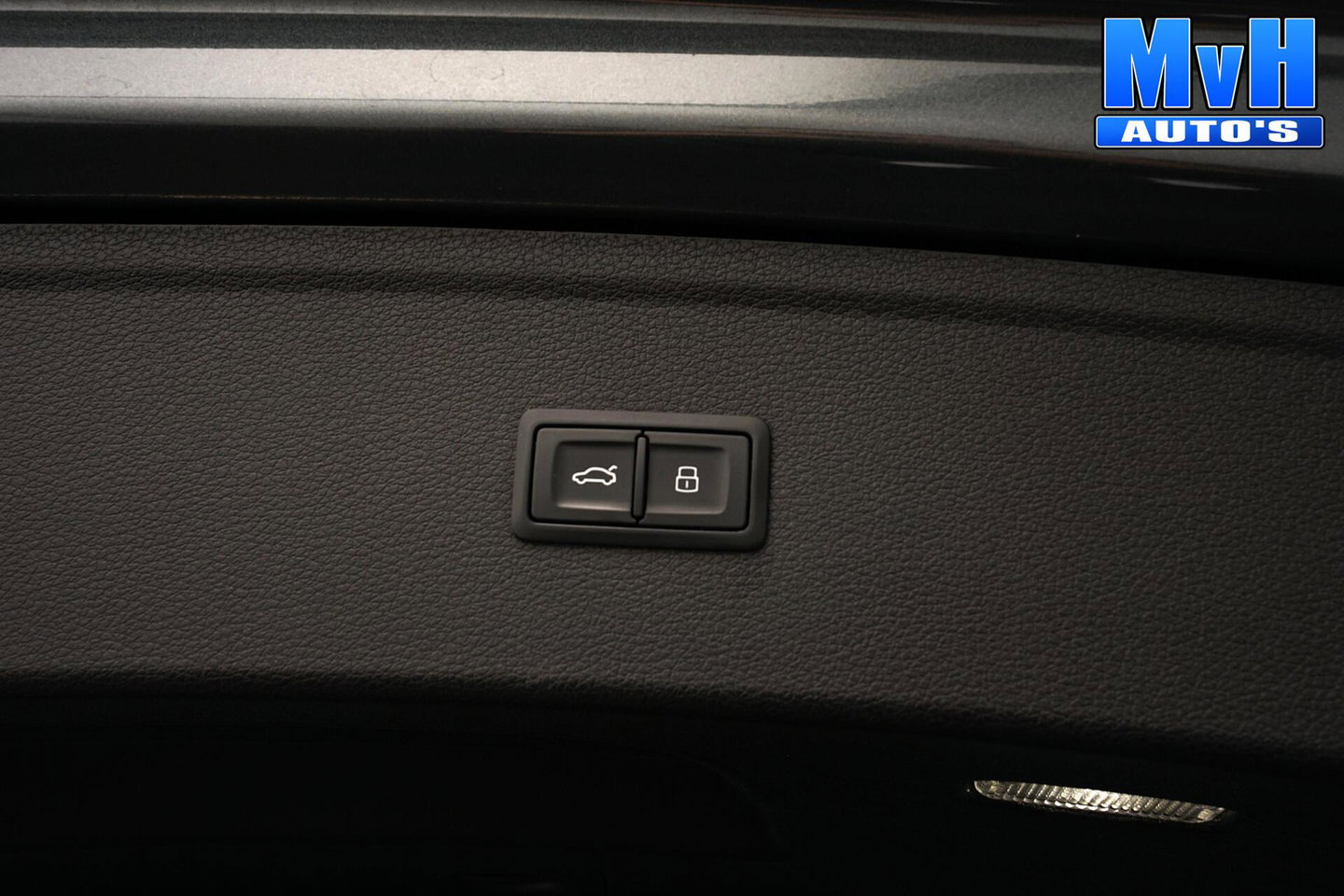 Audi SQ5 3.0 TFSI ABT quattro|425PK|PANO|LUCHTVER|B&O|MATRIX
