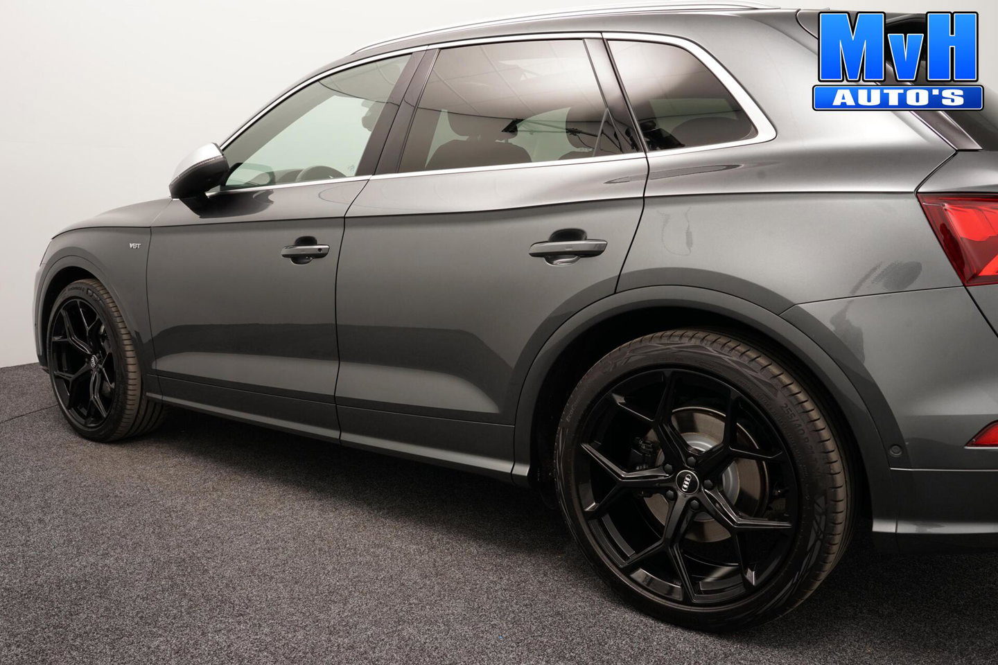 Audi SQ5 3.0 TFSI ABT quattro|425PK|PANO|LUCHTVER|B&O|MATRIX