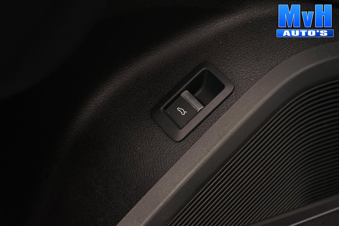 Audi SQ5 3.0 TFSI ABT quattro|425PK|PANO|LUCHTVER|B&O|MATRIX