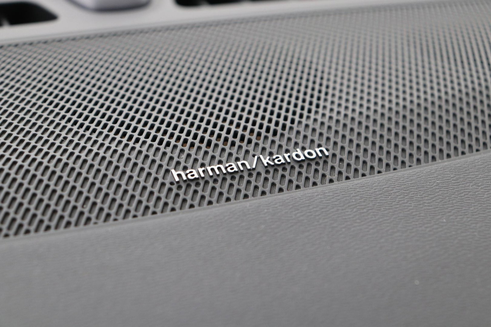 Volvo C40 Recharge Ultimate 69 kWh | Panoramadak | Harman/Kardon | BLIS |
