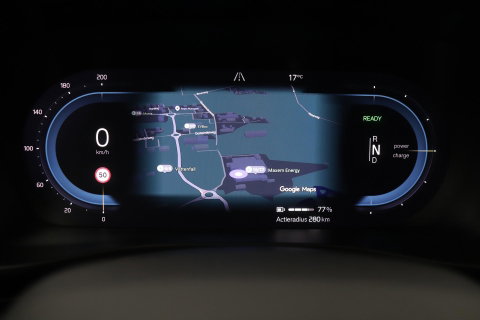 Volvo C40 Recharge Ultimate 69 kWh | Panoramadak | Harman/Kardon | BLIS |