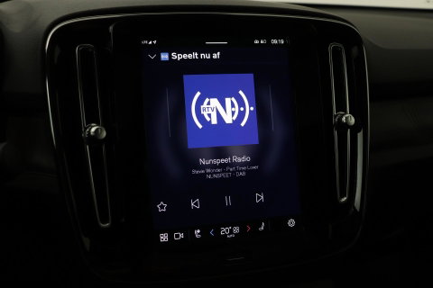 Volvo C40 Recharge Ultimate 69 kWh | Panoramadak | Harman/Kardon | BLIS |