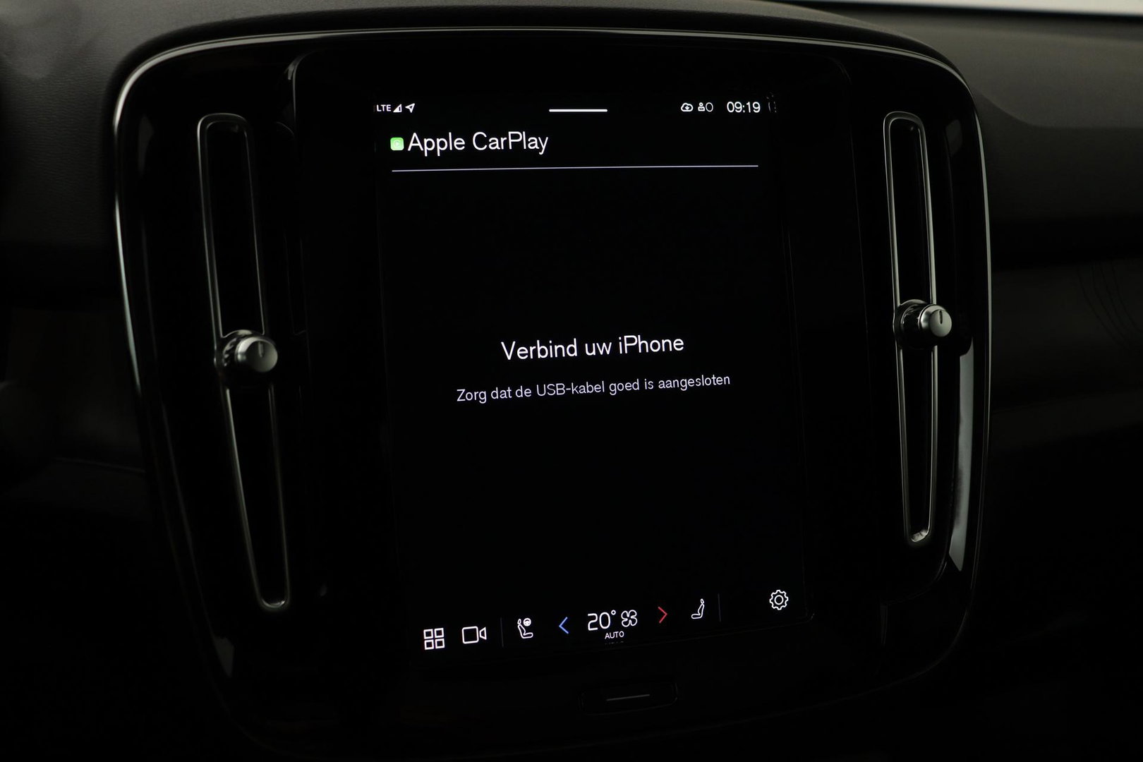 Volvo C40 Recharge Ultimate 69 kWh | Panoramadak | Harman/Kardon | BLIS |