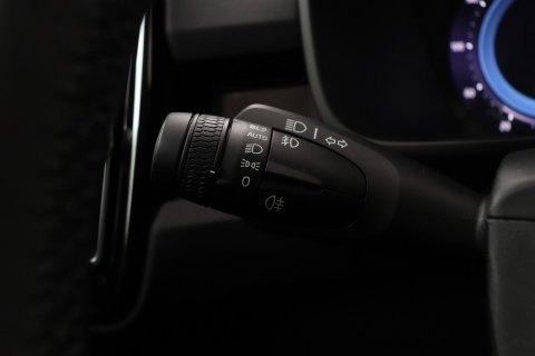 Volvo C40 Recharge Ultimate 69 kWh | Panoramadak | Harman/Kardon | BLIS |