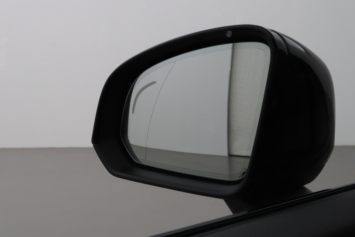 Volvo C40 Recharge Ultimate 69 kWh | Panoramadak | Harman/Kardon | BLIS |