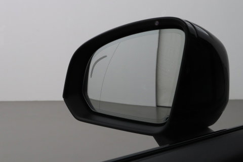 Volvo C40 Recharge Ultimate 69 kWh | Panoramadak | Harman/Kardon | BLIS |