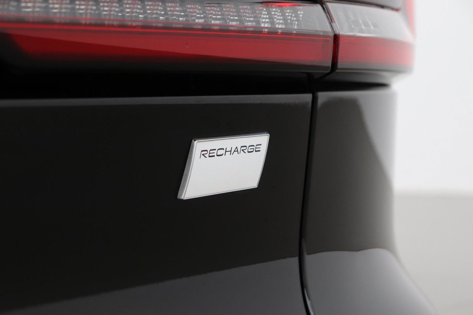 Volvo C40 Recharge Ultimate 69 kWh | Panoramadak | Harman/Kardon | BLIS |