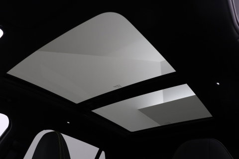 Lynk & Co 01 1.5 More | ACC | Panoramadak | 360° Camera | Stoel+Stuurverwarming | BLIS | 20 Inch