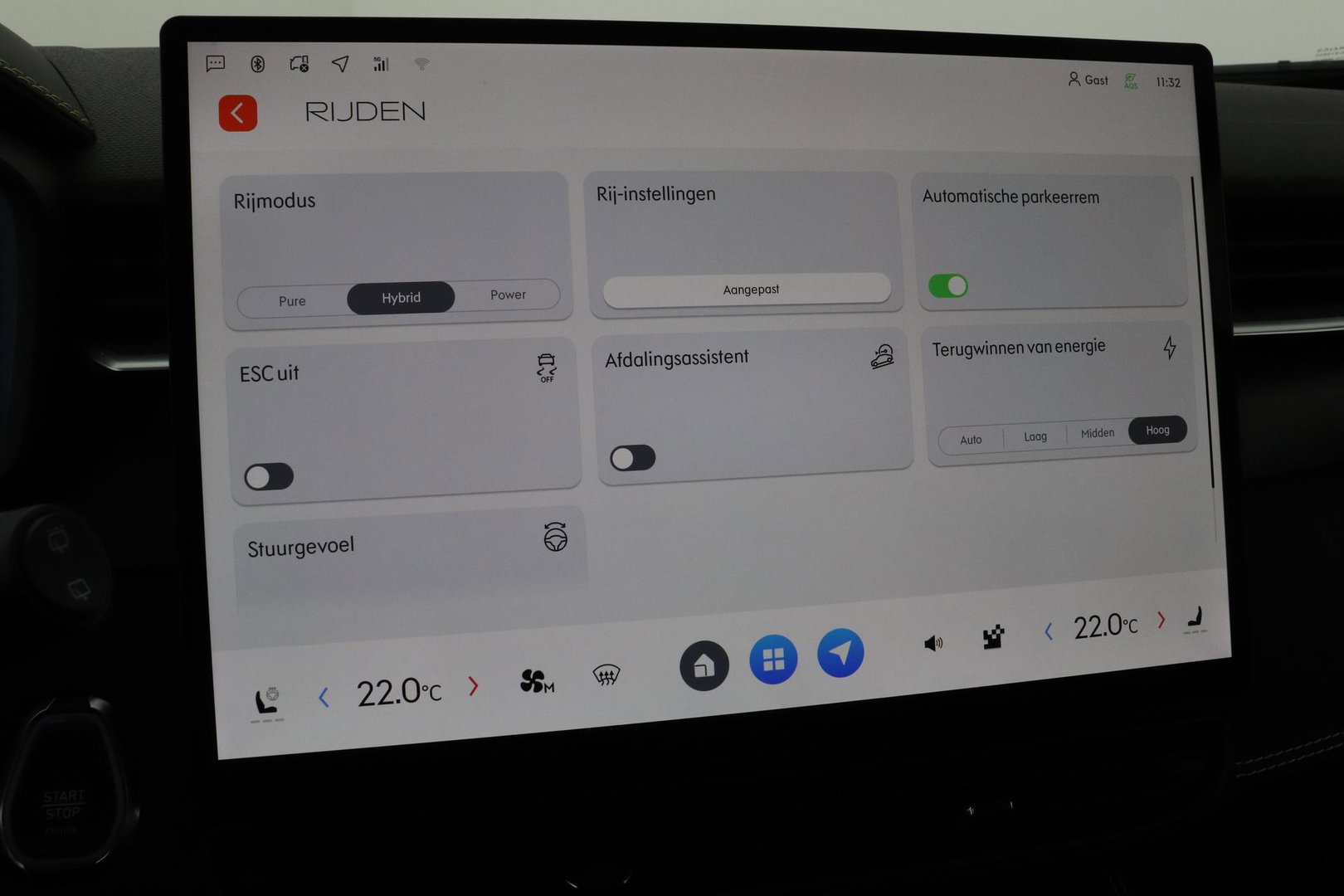 Lynk & Co 01 1.5 More | ACC | Panoramadak | 360° Camera | Stoel+Stuurverwarming | BLIS | 20 Inch