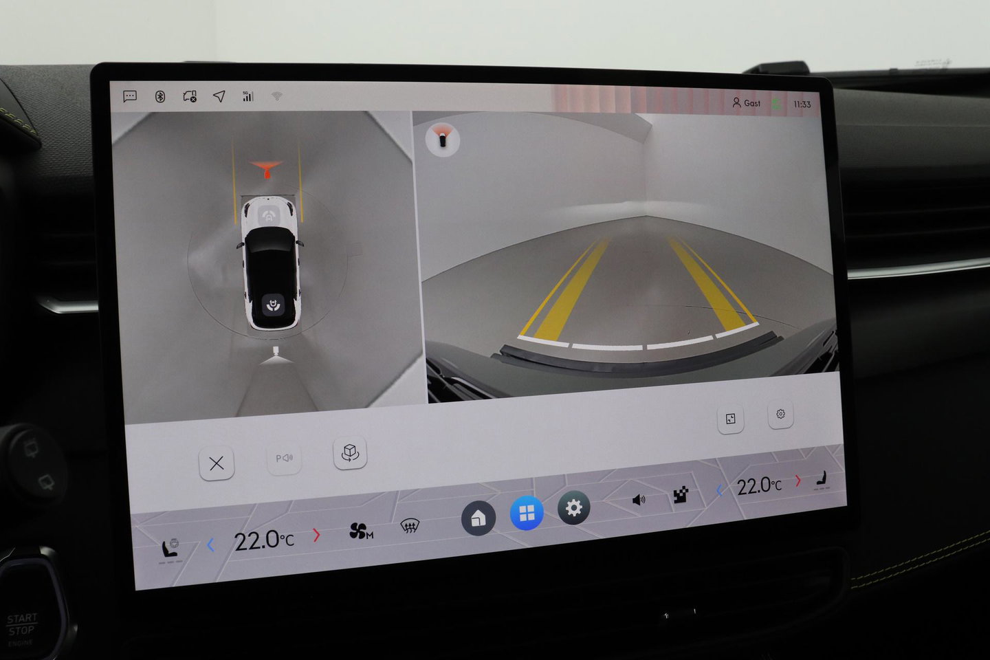 Lynk & Co 01 1.5 More | ACC | Panoramadak | 360° Camera | Stoel+Stuurverwarming | BLIS | 20 Inch