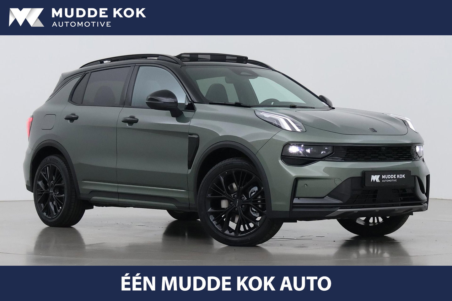 Lynk & Co 01 1.5 More | ACC | Panoramadak | 360° Camera | Stoel+Stuurverwarming | BLIS | 20 Inch