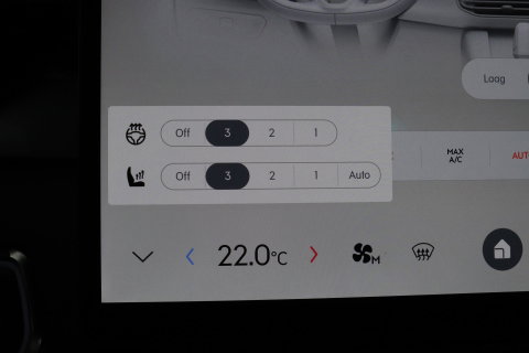 Lynk & Co 01 1.5 More | ACC | Panoramadak | 360° Camera | Stoel+Stuurverwarming | BLIS | 20 Inch