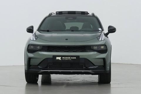 Lynk & Co 01 1.5 More | ACC | Panoramadak | 360° Camera | Stoel+Stuurverwarming | BLIS | 20 Inch