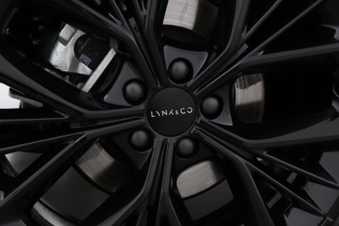Lynk & Co 01 1.5 More | ACC | Panoramadak | 360° Camera | Stoel+Stuurverwarming | BLIS | 20 Inch
