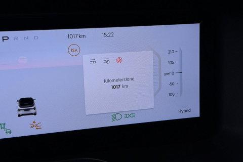 Lynk & Co 01 1.5 More | ACC | Panoramadak | 360° Camera | Stoel+Stuurverwarming | BLIS | 20 Inch