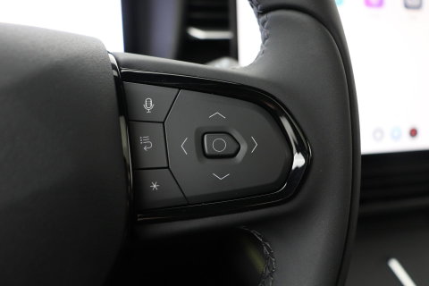 Lynk & Co 01 1.5 More | ACC | Panoramadak | 360° Camera | Stoel+Stuurverwarming | BLIS | 20 Inch
