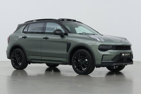 Lynk & Co 01 1.5 More | ACC | Panoramadak | 360° Camera | Stoel+Stuurverwarming | BLIS | 20 Inch