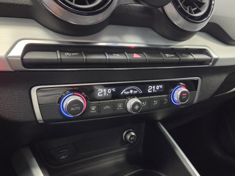 Audi Q2 35 TFSI S Edition S Line Virtueel cockpit 18"LM Navigatie