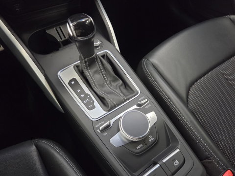 Audi Q2 35 TFSI S Edition S Line Virtueel cockpit 18"LM Navigatie