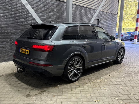 Audi Q7 55 TFSI e quattro Pro Line S | Panoramadak | Luchtvering | Trekhaak | Stoel- Stuurverwarming | ACC