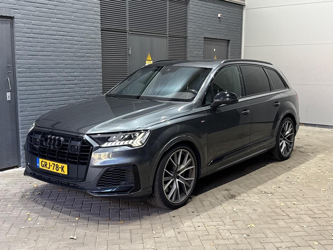Audi Q7 55 TFSI e quattro Pro Line S | Panoramadak | Luchtvering | Trekhaak | Stoel- Stuurverwarming | ACC