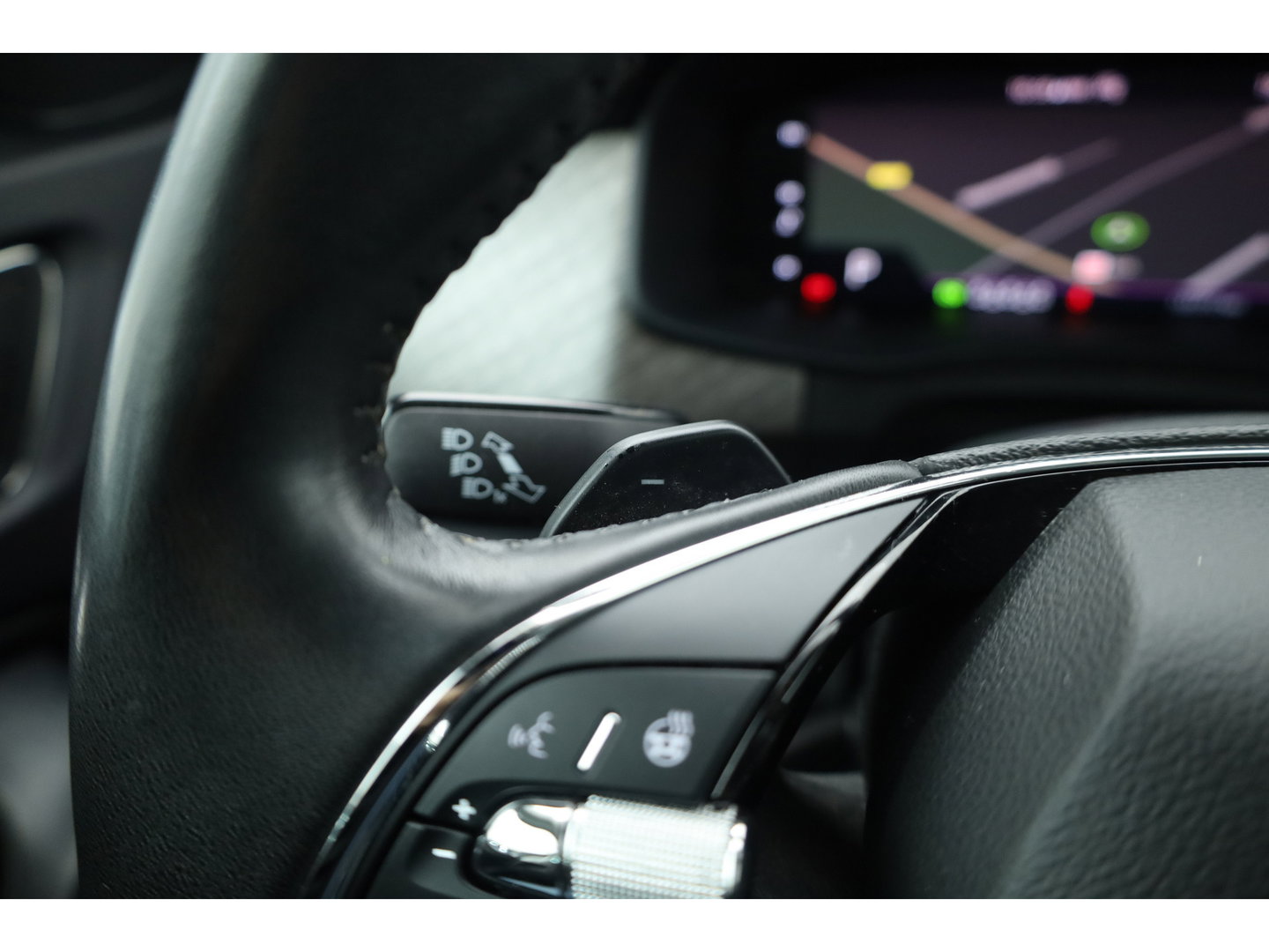 Škoda Kodiaq 1.5 TSI Business Edition 7p. | Rijklaar! | Adapt. Cruise | Camera | Keyless | Stoel- Stuurverw. | Apple CarPlay | Navi |