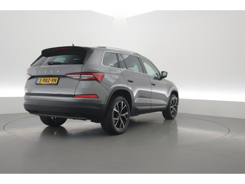 Škoda Kodiaq 1.5 TSI Business Edition 7p. | Rijklaar! | Adapt. Cruise | Camera | Keyless | Stoel- Stuurverw. | Apple CarPlay | Navi |