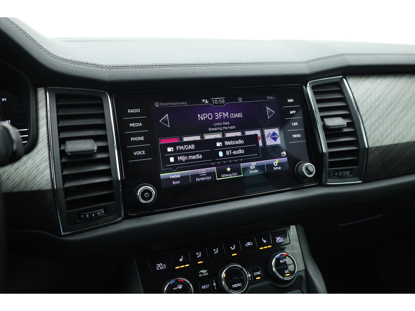 Škoda Kodiaq 1.5 TSI Business Edition 7p. | Rijklaar! | Adapt. Cruise | Camera | Keyless | Stoel- Stuurverw. | Apple CarPlay | Navi |