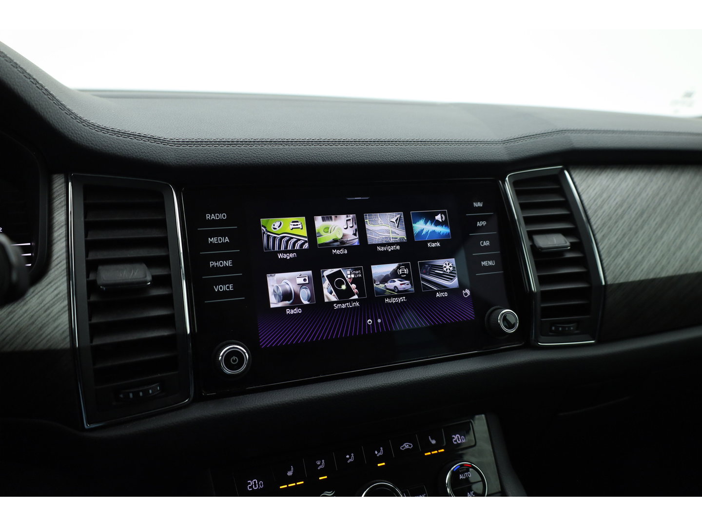 Škoda Kodiaq 1.5 TSI Business Edition 7p. | Rijklaar! | Adapt. Cruise | Camera | Keyless | Stoel- Stuurverw. | Apple CarPlay | Navi |