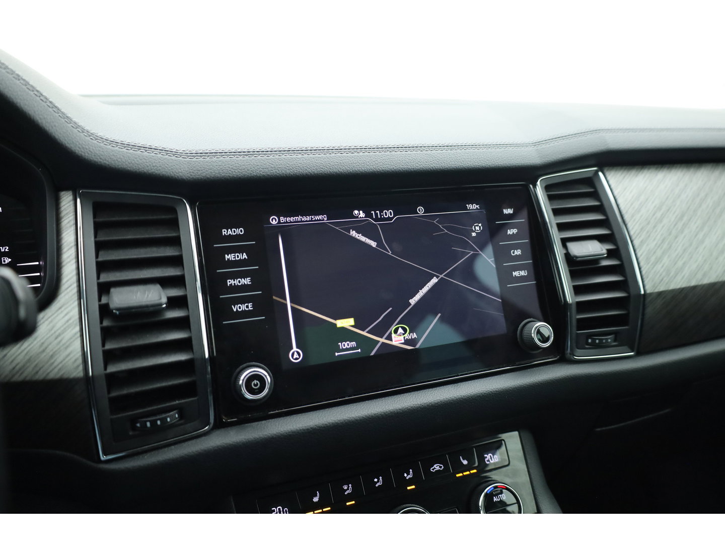 Škoda Kodiaq 1.5 TSI Business Edition 7p. | Rijklaar! | Adapt. Cruise | Camera | Keyless | Stoel- Stuurverw. | Apple CarPlay | Navi |