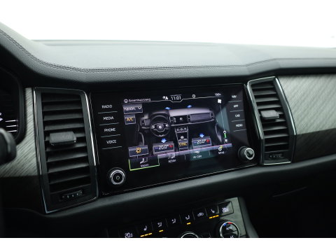 Škoda Kodiaq 1.5 TSI Business Edition 7p. | Rijklaar! | Adapt. Cruise | Camera | Keyless | Stoel- Stuurverw. | Apple CarPlay | Navi |