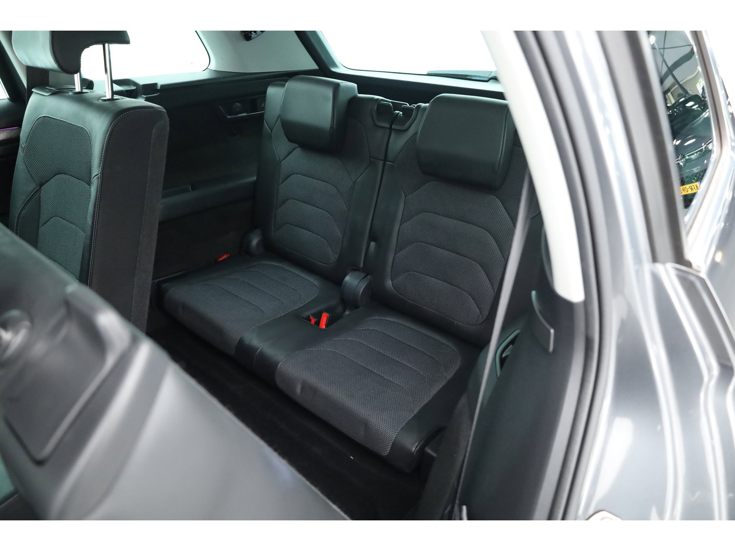 Škoda Kodiaq 1.5 TSI Business Edition 7p. | Rijklaar! | Adapt. Cruise | Camera | Keyless | Stoel- Stuurverw. | Apple CarPlay | Navi |