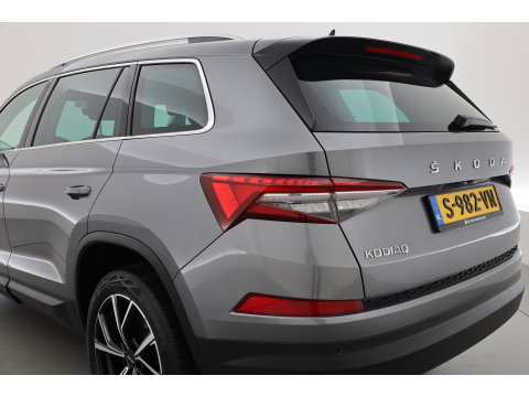 Škoda Kodiaq 1.5 TSI Business Edition 7p. | Rijklaar! | Adapt. Cruise | Camera | Keyless | Stoel- Stuurverw. | Apple CarPlay | Navi |