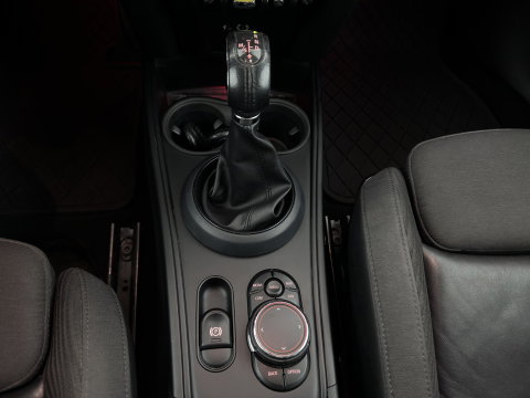 MINI Countryman 1.5 Cooper S E ALL4 (Plug-in) Aut. *LEATHER-FABRIC | FULL-LED | SPORT-SEATS | AMBIENT-LIGHT | KEYLESS | PRIVACY-GLASS | NAVI-FULLMAP | ECC | PDC | CRUISE | 18''ALU*