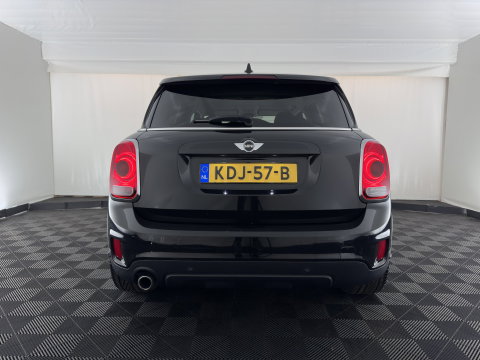 MINI Countryman 1.5 Cooper S E ALL4 (Plug-in) Aut. *LEATHER-FABRIC | FULL-LED | SPORT-SEATS | AMBIENT-LIGHT | KEYLESS | PRIVACY-GLASS | NAVI-FULLMAP | ECC | PDC | CRUISE | 18''ALU*