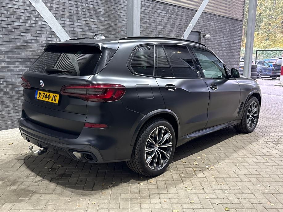 BMW X5 xDrive45e High Executive | SATIN | Panoramadak | Luchtvering | Trekhaak | Camera | Head-Up